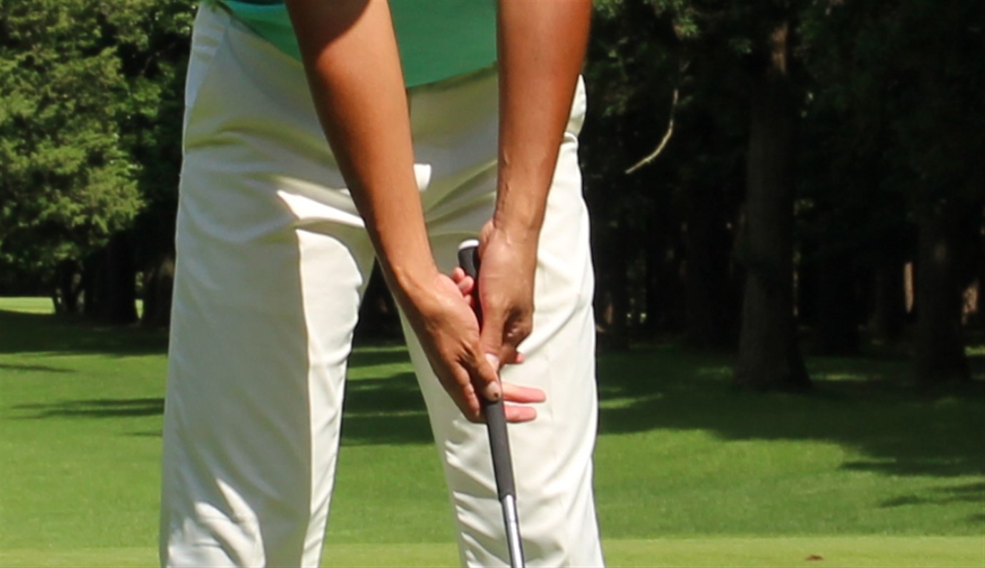 右手グリップ親指の正しい位置の見つけ方とは ゴルファボ