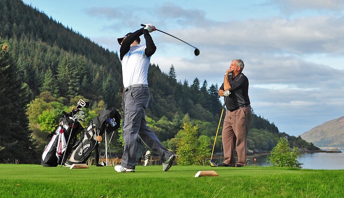 ゴルフでしっかり振るために注意すべき３つのコツ ゴルファボ