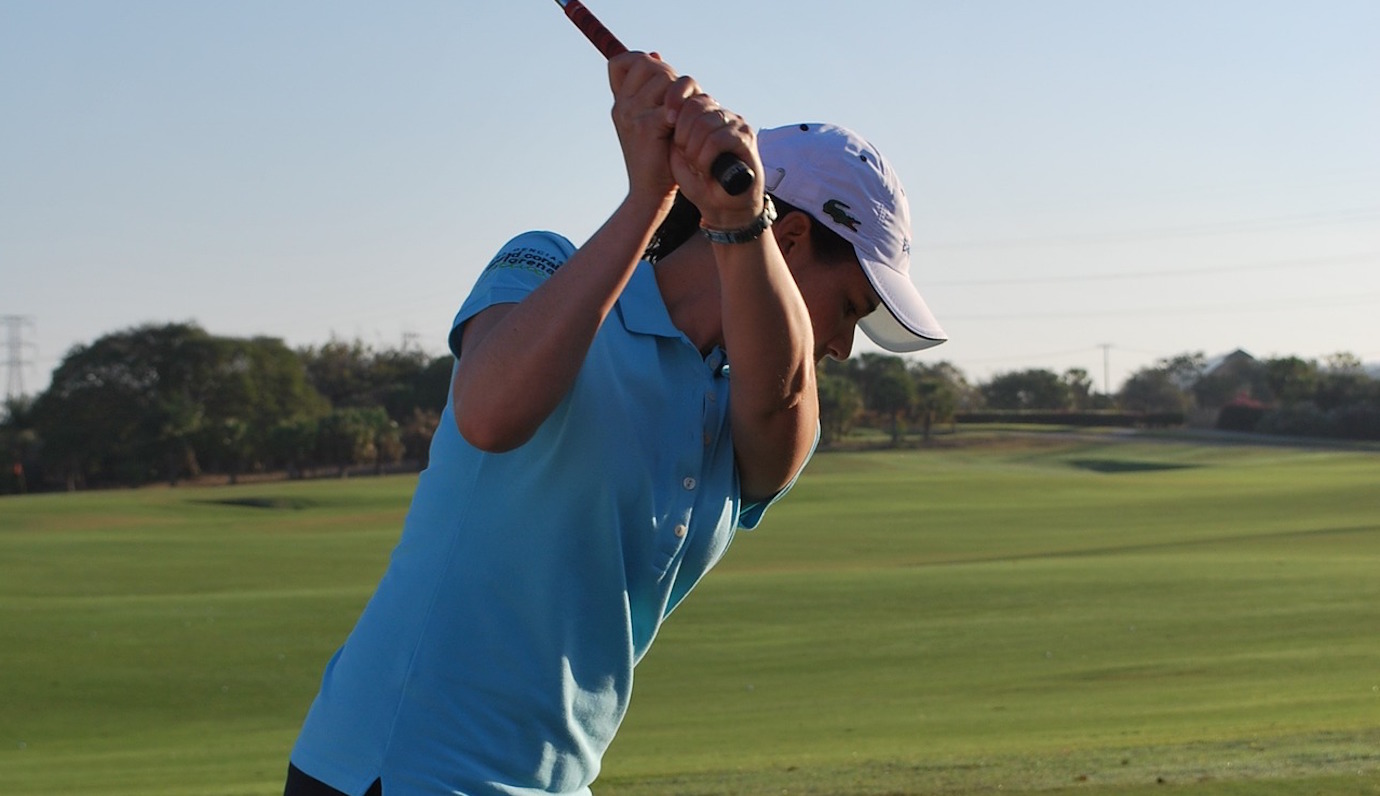 ゴルフ 腕を振る で意識すべきポイント２つの注意点 ゴルファボ